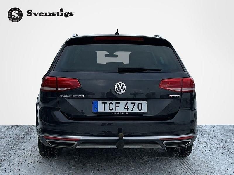 Begagnad VW Passat Alltrack 220 HK (161 kW) 2018 Grå Kombi