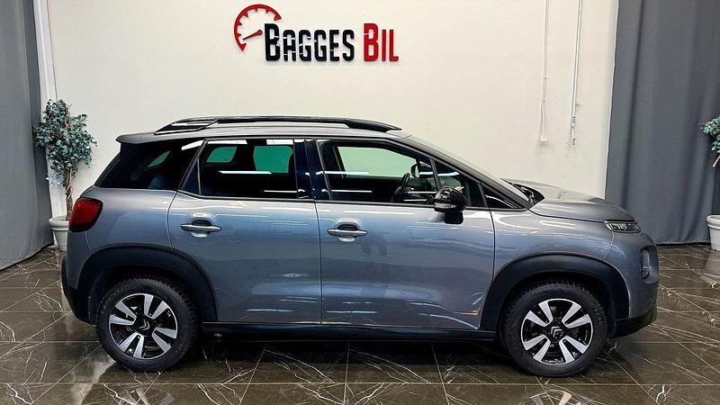 Grå Begagnad 2018 Citroën C3 Aircross PureTech SUV | 129 900 kr (Bra pris) - Bild 1/4
