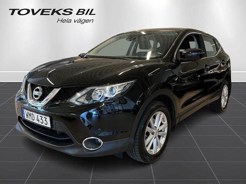 Svart Begagnad 2015 Nissan Qashqai SUV | 119 000 kr (Marknadspris) - Bild 1/4