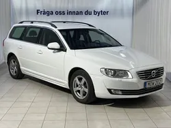 Vit Begagnad 2014 Volvo V70 Momentum Kombi | 109 900 kr (Marknadspris)