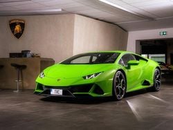 Grön Begagnad 2019 Lamborghini Huracán Sportkupé | 2 789 000 kr