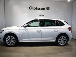 Vit Begagnad 2022 Skoda Kamiq SUV | 229 900 kr (Marknadspris)