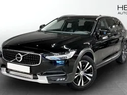 Svart (black) Begagnad 2019 Volvo V90 CC Kombi | 258 700 kr (Bra pris)