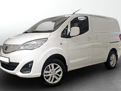Vit (white) Begagnad 2023 BYD ETP3 Van | 222 375 kr (Bra pris)