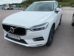 Vit Begagnad 2020 Volvo XC60 Momentum SUV | 325 000 kr (Bra pris)