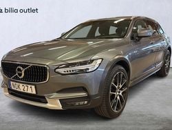 Grå Begagnad 2018 Volvo V90 CC Business Edition Kombi | 199 900 kr (Marknadspris)