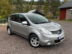 Silver Begagnad 2009 Nissan Note Minibuss | 30 000 kr (Marknadspris)