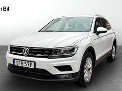 Vit (pure white) Begagnad 2019 VW Tiguan Comfortline SUV | 259 900 kr (Marknadspris)