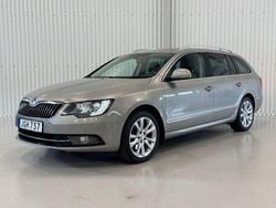 Ljusbrun Begagnad 2013 Skoda Superb Elegance Kombi | 114 900 kr (Lite dyr)