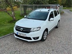 Vit Begagnad 2015 Dacia Logan MCV Kombi | 38 500 kr (Marknadspris)