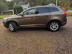 Brun Begagnad 2015 Volvo XC60 Summum SUV | 134 000 kr (Bra pris)