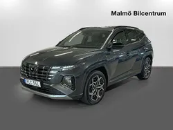 Grå Begagnad 2022 Hyundai Tucson Advanced SUV | 339 900 kr (Marknadspris)