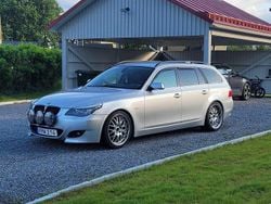 Grå Begagnad 2009 BMW 523 Kombi | 66 000 kr (Marknadspris)