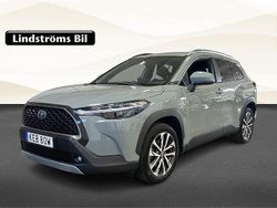 Grön Begagnad 2023 Toyota Corolla Cross SUV | 369 900 kr (Marknadspris)