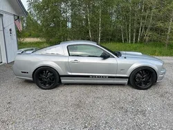 Silver Begagnad 2006 Ford Mustang GT Sportkupé | 169 000 kr (Marknadspris)