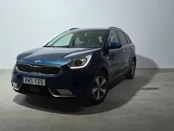 Blå Begagnad 2017 Kia Niro Advance SUV | 139 800 kr (Marknadspris)