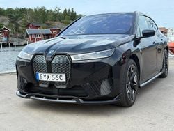 Svart Begagnad 2022 BMW iX Exclusive SUV | 659 000 kr (Lite dyr)