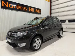Svart Begagnad 2015 Dacia Sandero Prestige Halvkombi | 79 900 kr (Lite dyr)