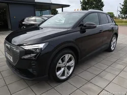 Svart (svart/met) Begagnad 2021 Audi Q4 e-tron Sport SUV | 329 900 kr (Lite dyr)