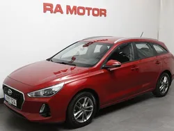 Röd Begagnad 2017 Hyundai i30 Comfort Kombi | 138 900 kr (Marknadspris)