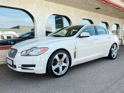 Vit Begagnad 2008 Jaguar XF Premium Luxury Sedan | 85 000 kr