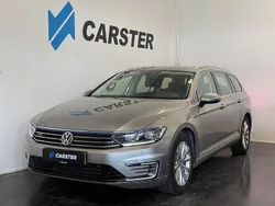 Silver Begagnad 2016 VW Passat GTE Kombi | 174 900 kr (Marknadspris)