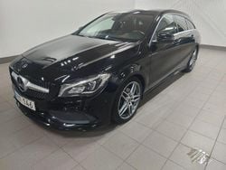 Svart Begagnad 2018 Mercedes CLA200 Shooting Brake AMG Kombi | 259 900 kr (Marknadspris)