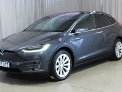 Grå Begagnad 2019 Tesla Model X Long Range SUV | 454 900 kr (Superpris)