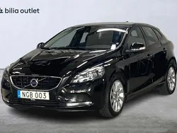 Svart Begagnad 2012 Volvo V40 Kinetic Kombi | 124 900 kr (Marknadspris)
