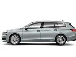 Grå Ny 2025 Skoda Superb Selection Kombi | 525 700 kr