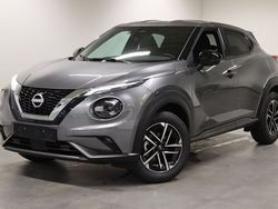 Grå Ny 2024 Nissan Juke N-Connecta SUV | 274 000 kr (Dyr)