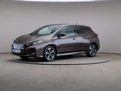 Brun Begagnad 2021 Nissan Leaf N-Connecta Halvkombi | 159 000 kr (Bra pris)