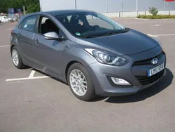 Grå Begagnad 2014 Hyundai i30 Select Halvkombi | 95 000 kr (Marknadspris)