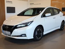 Vit Begagnad 2022 Nissan Leaf Acenta Halvkombi | 169 900 kr (Superpris)