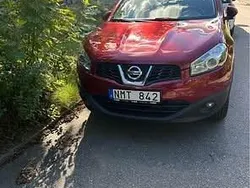 Röd Begagnad 2011 Nissan Qashqai SUV | 79 000 kr (Bra pris)