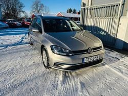 Silver Begagnad 2018 VW Golf VII Kombi | 169 900 kr (Marknadspris)