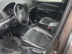 Brun Begagnad 2012 VW Sharan Minibuss | 90 000 kr (Superpris)