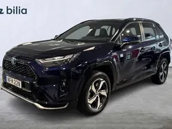 Mörkblå (blå) Begagnad 2022 Toyota RAV4 Hybrid Edition SUV | 464 900 kr (Marknadspris)