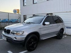 Grå Begagnad 2003 BMW X5 Sport Line SUV | 49 900 kr