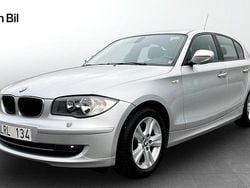 Ljusgrå Begagnad 2011 BMW 116 Halvkombi | 114 900 kr (Dyr)