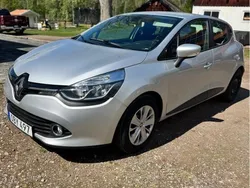 Silver Begagnad 2016 Renault Clio IV Expression Halvkombi | 77 000 kr (Marknadspris)