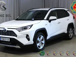 Vit Begagnad 2021 Toyota RAV4 Hybrid Executive SUV | 344 900 kr (Marknadspris)