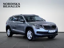 Grå Begagnad 2017 Skoda Kodiaq SUV | 189 795 kr (Marknadspris)