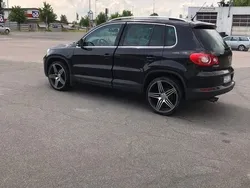 Svart Begagnad 2010 VW Tiguan Sportline SUV | 72 000 kr (Marknadspris)