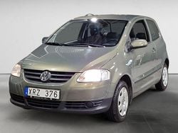 Grön Begagnad 2005 VW Fox Comfortline Halvkombi | 24 900 kr
