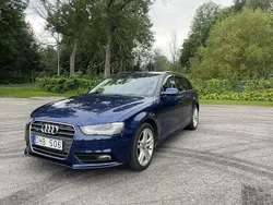 Blå Begagnad 2013 Audi A4 Comfort Kombi | 105 000 kr (Marknadspris)