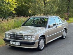 Ljusbrun Begagnad 1986 Mercedes 190 Sedan | 329 000 kr