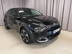 Svart Begagnad 2023 Citroën C4 Shine Halvkombi | 219 900 kr (Bra pris)