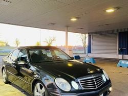 Begagnad 2004 Mercedes E500 Sedan | 59 000 kr