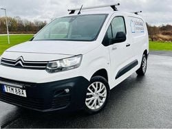 Vit Begagnad 2020 Citroën Berlingo | 185 000 kr (Marknadspris)
